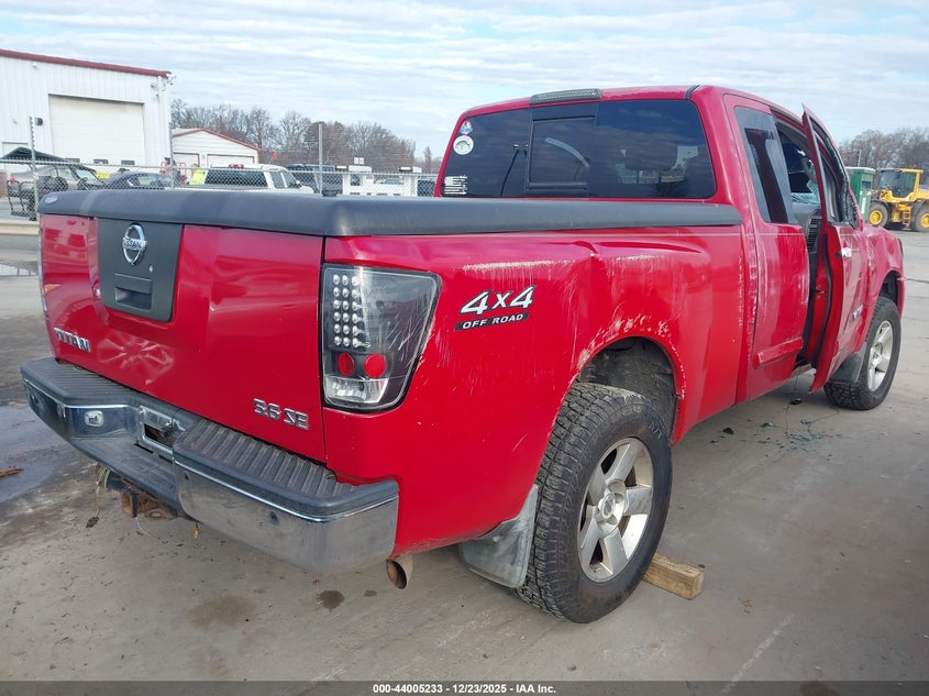 2005 Nissan Titan Se