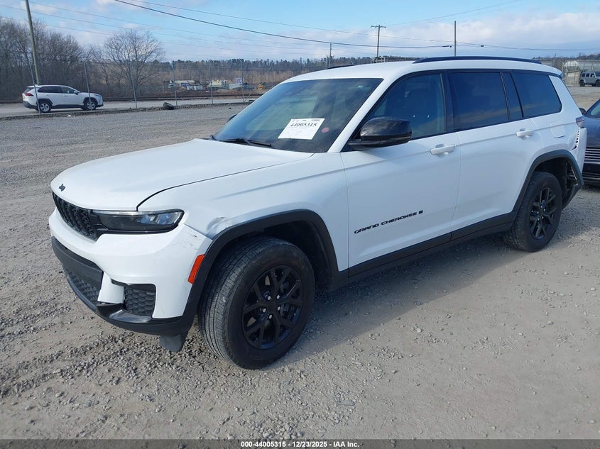 2024 Jeep Grand Cherokee L Altitude 4X4