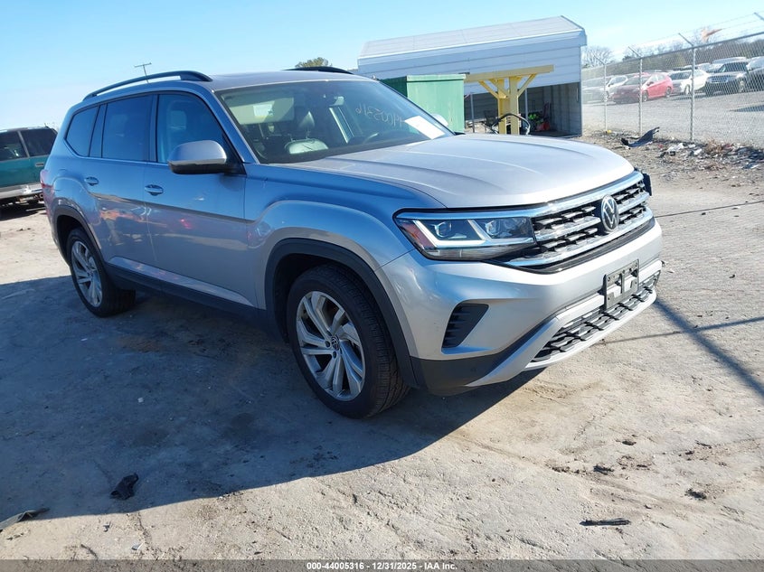 2022 Volkswagen Atlas 2.0T Se W/Technology
