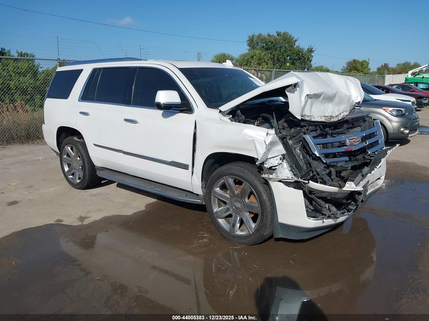 1GYS3BKJ9GR455933 2016 Cadillac Escalade Luxury Collection auction photo 1