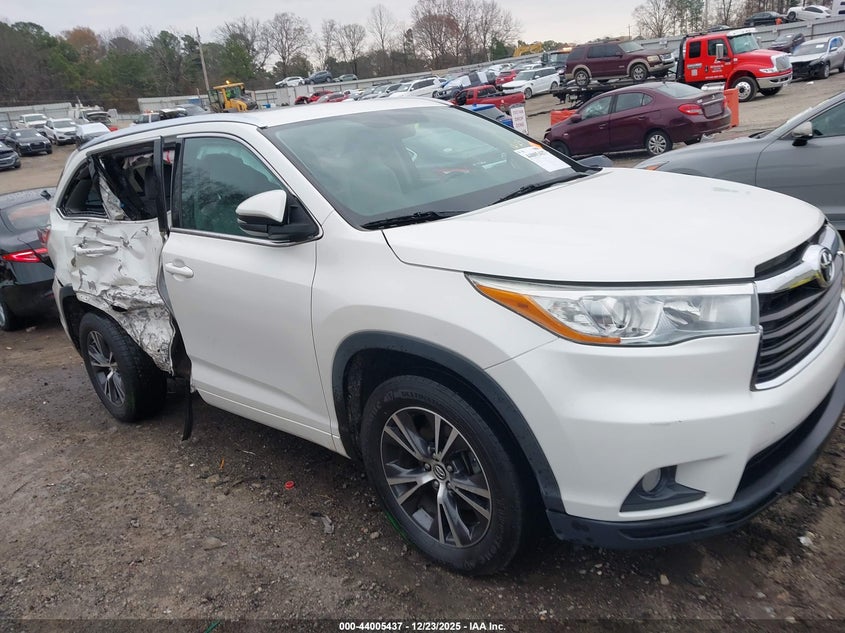 5TDKKRFH6GS505598 2016 Toyota Highlander Xle V6 auction photo 1