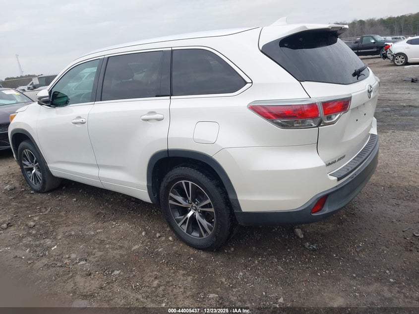2016 Toyota Highlander Xle V6