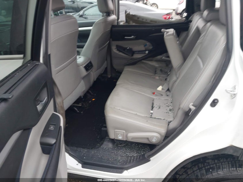 2016 Toyota Highlander Xle V6 VIN: 5TDKKRFH6GS505598 Lot: 44005437