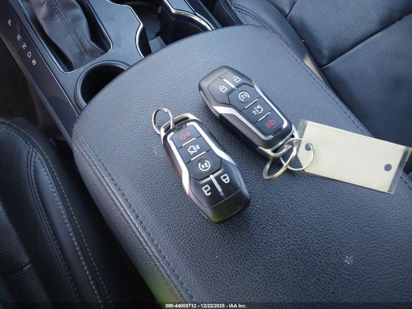 2017 Ford Explorer Limited VIN: 1FM5K7F81HGD15877 Lot: 44005712