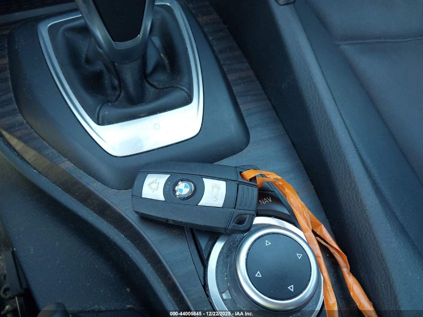 2015 BMW X1 xDrive28I VIN: WBAVL1C53FVY31236 Lot: 44005845