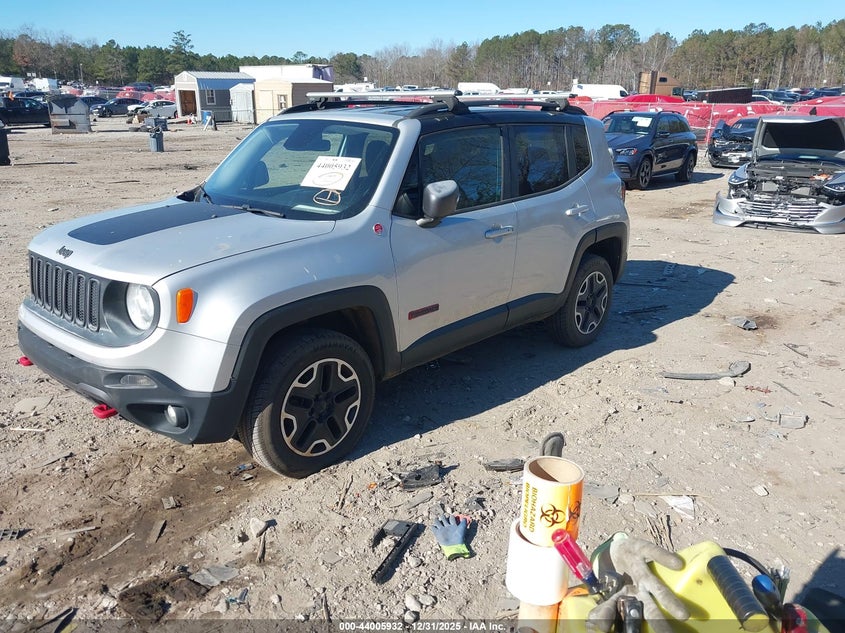 2016 Jeep Renegade Trailhawk