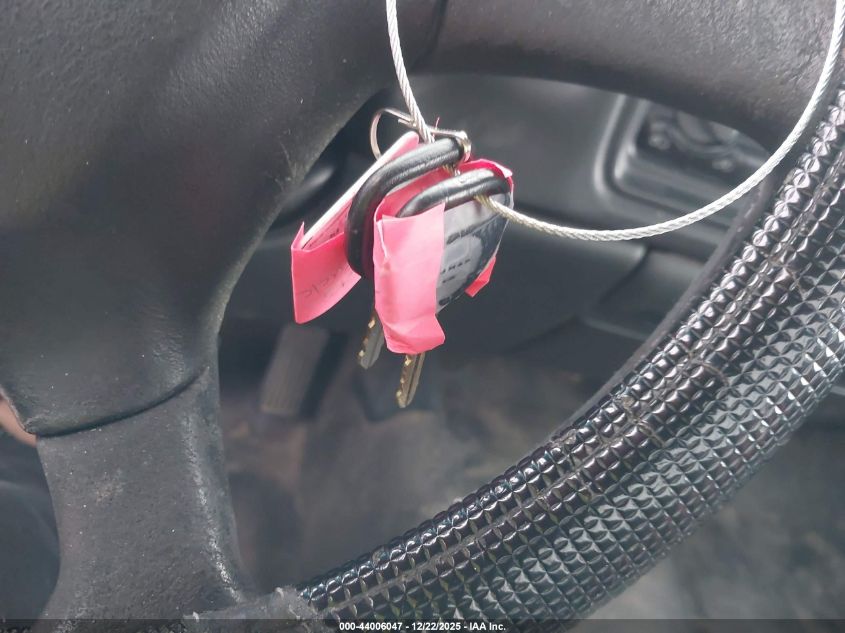 2002 Chevrolet Silverado 1500 VIN: 1GCEC14W62Z162554 Lot: 44006047