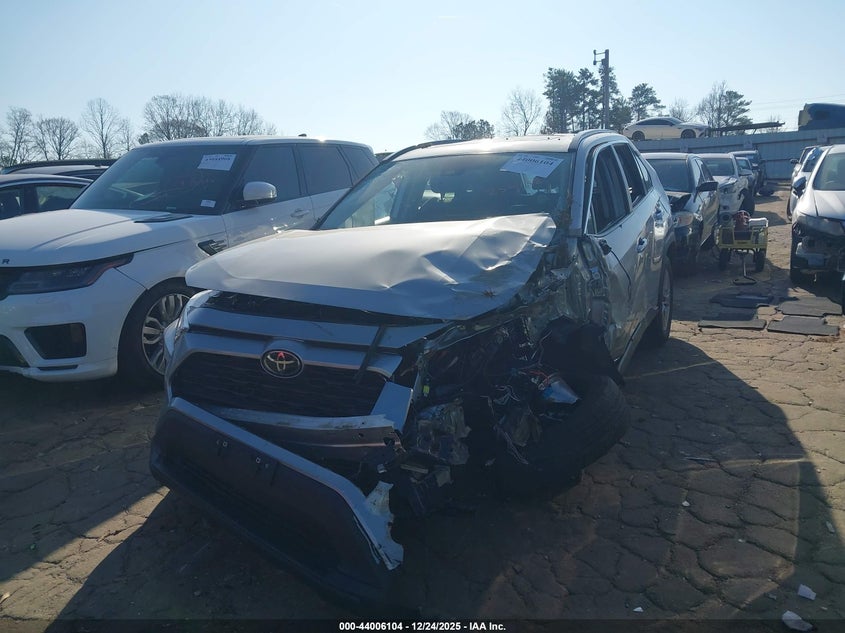 2023 Toyota Rav4 Xle