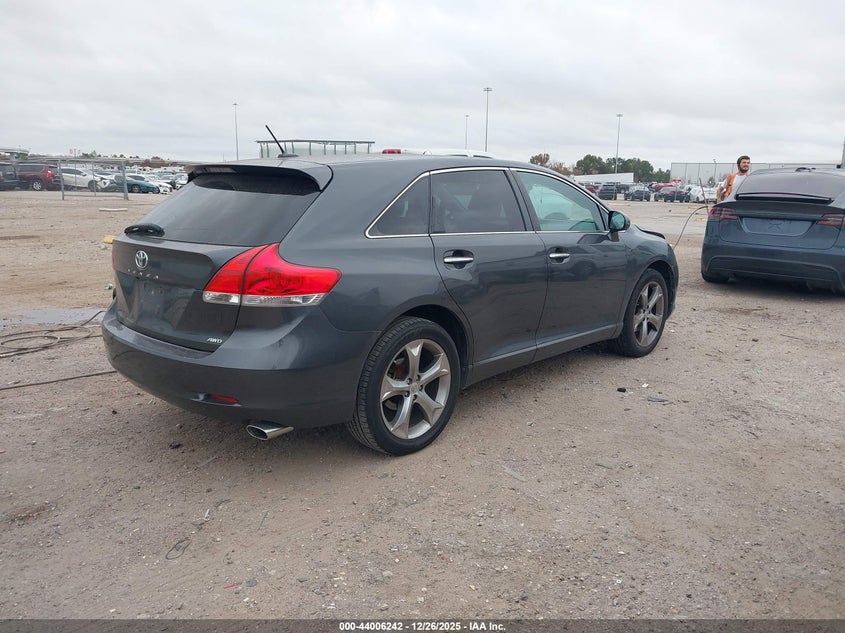 2010 Toyota Venza Base V6