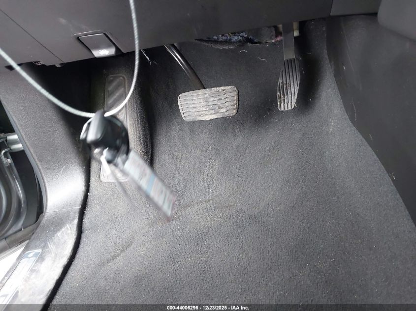 2025 Chevrolet Suburban - 1GNS6DRD7SR272135