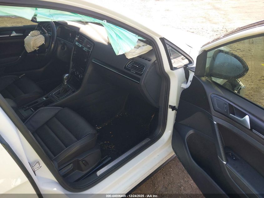 2019 Volkswagen Golf R 2.0T W/Dcc Navigation