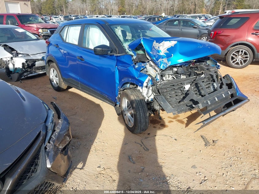 2024 Nissan Kicks S Xtronic Cvt