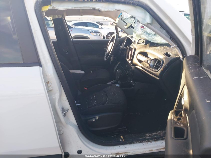 2022 Jeep Renegade Latitude 4X4