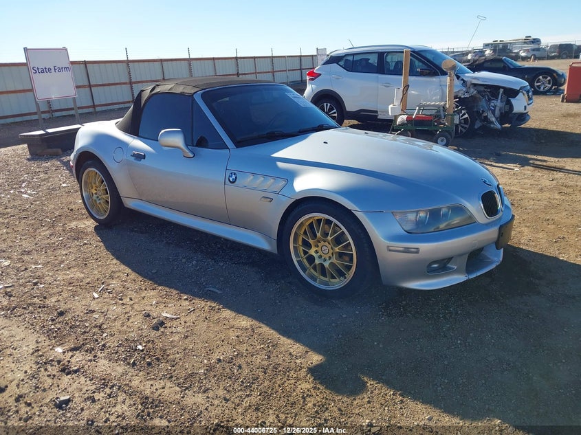 4USCH9349YLF83295 2000 BMW Z3 2.3 auction photo 1