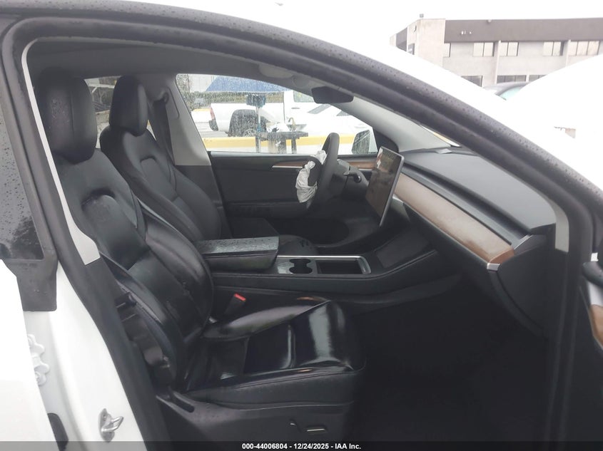 2024 Tesla Model Y Rwd