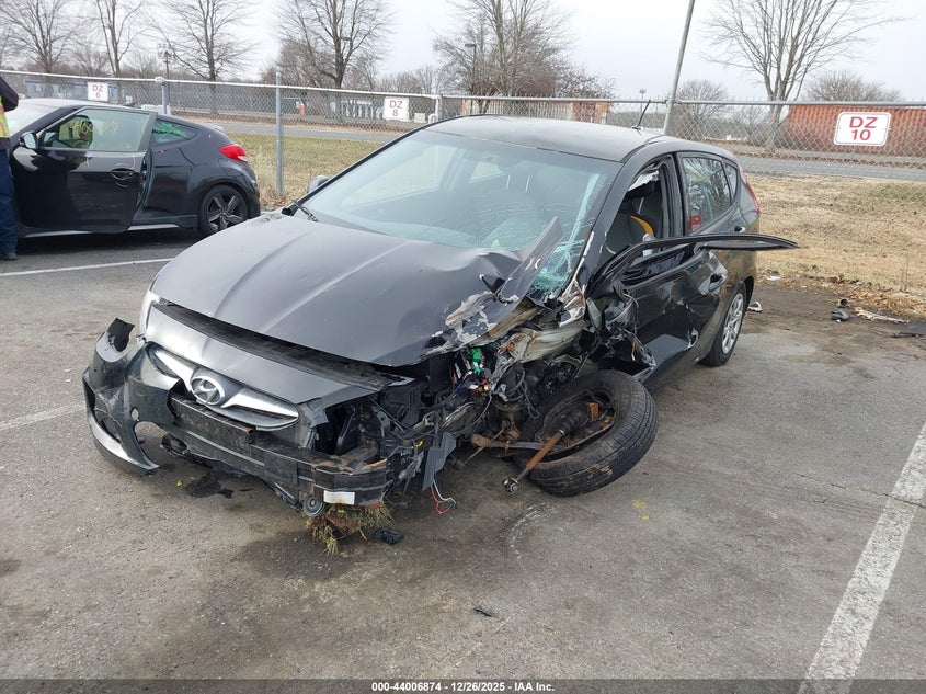 2014 Hyundai Accent Gs