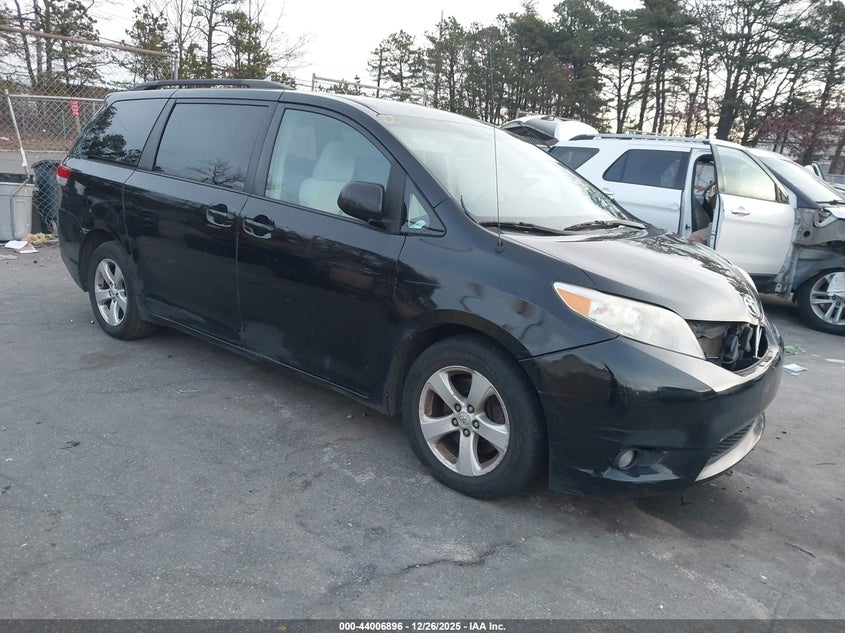 5TDKK3DC6BS143639 2011 Toyota Sienna Le V6 auction photo 1