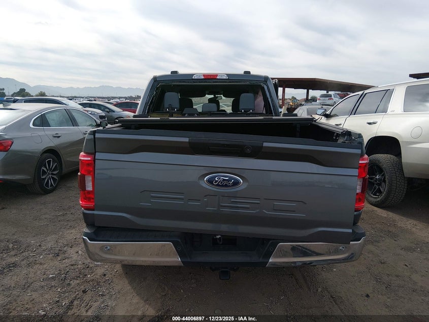 VIN 1FTEW1C56PFC89975 2023 FORD F-150 XLT