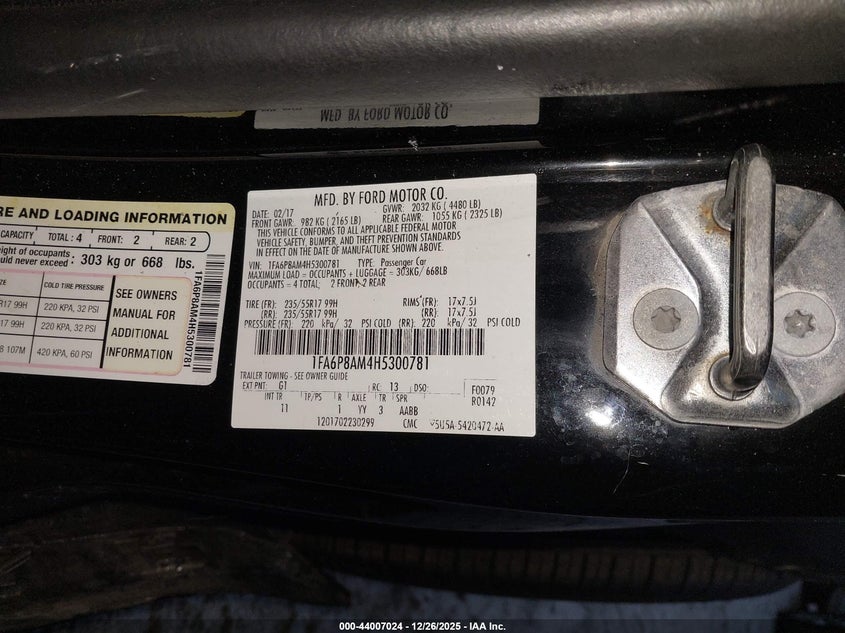 VIN 1FA6P8AM4H5300781 2017 FORD MUSTANG V6