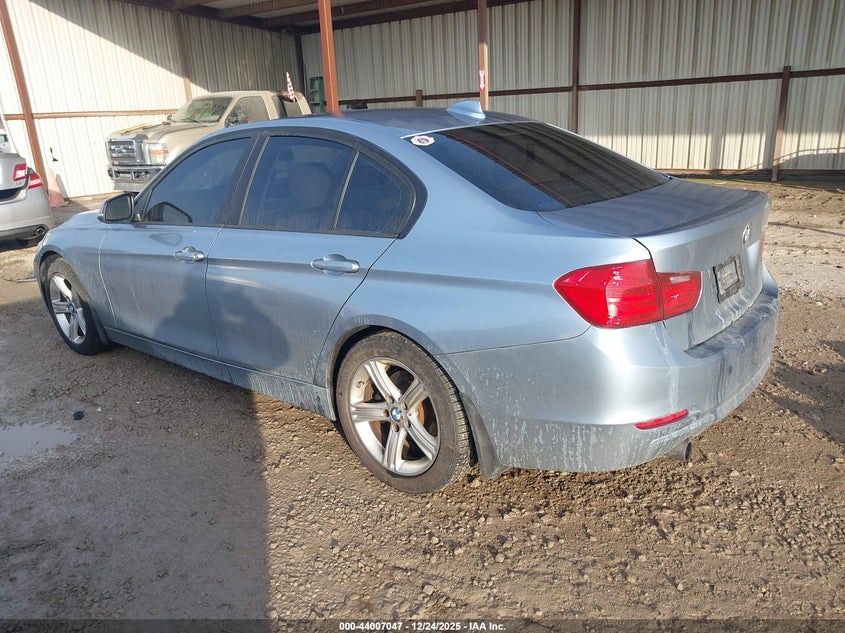 Vin: wba3b1g5xens78992, lot: 44502802, bmw 320i 20143