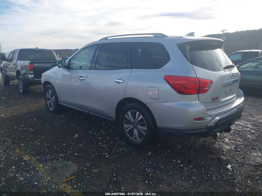2019 Nissan Pathfinder Sl