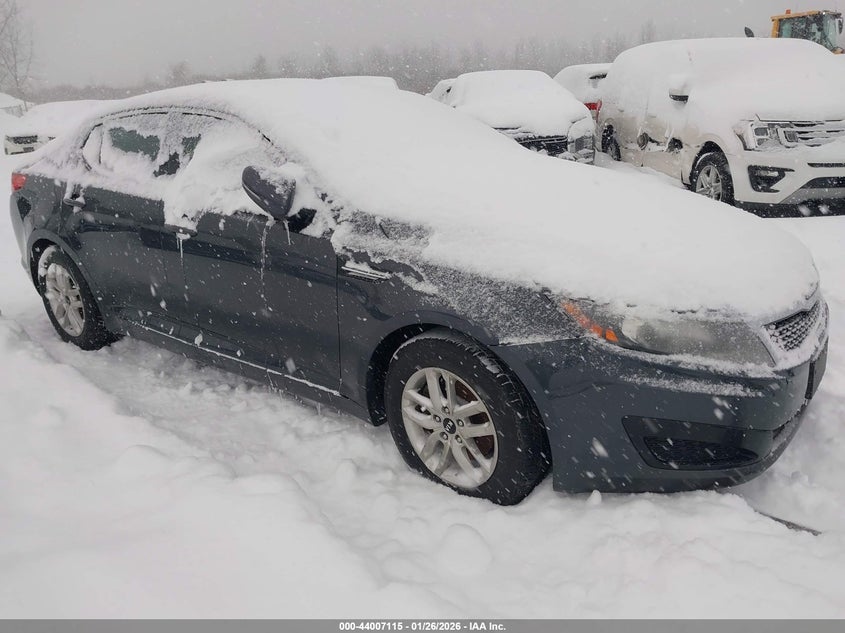 Vin: knagm4a72b5142388, lot: 44502870, kia optima lx 2011 img_1