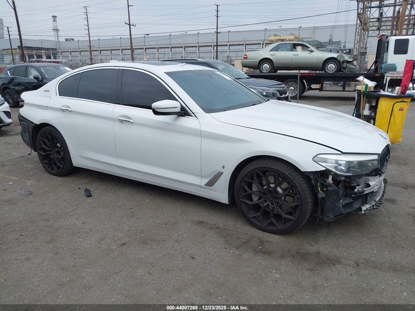 WBAJA9C58JB252756 2018 BMW 530E Iperformance auction photo 1