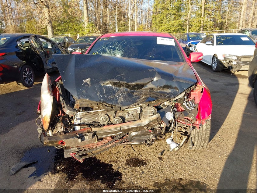 2010 Hyundai Genesis 3.8 Grand Touring #13