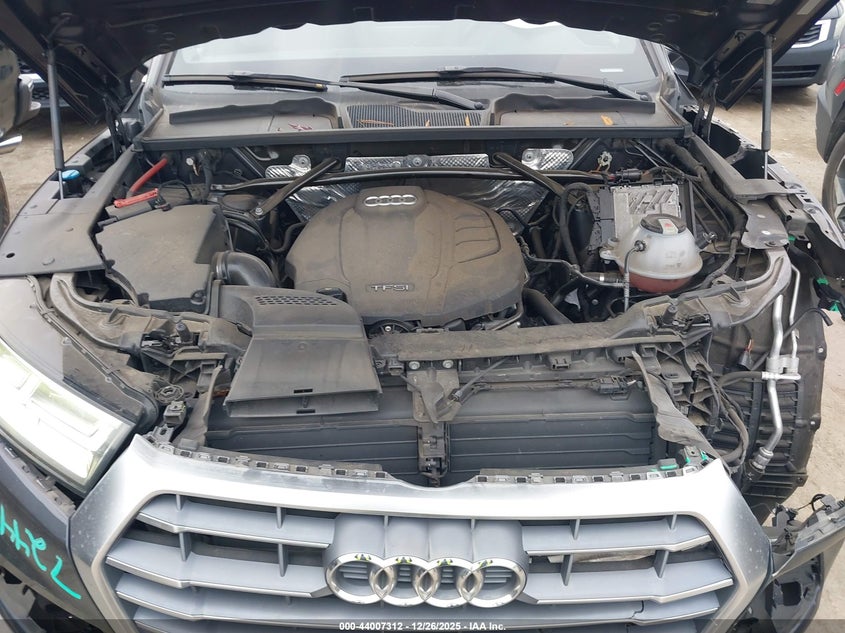 2018 Audi Q5 2.0T Premium/2.0T Tech Premium VIN: WA1BNAFY2J2144792 Lot: 44007312