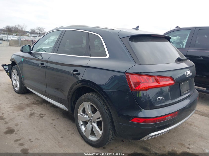 2018 Audi Q5 2.0T Premium/2.0T Tech Premium VIN: WA1BNAFY2J2144792 Lot: 44007312