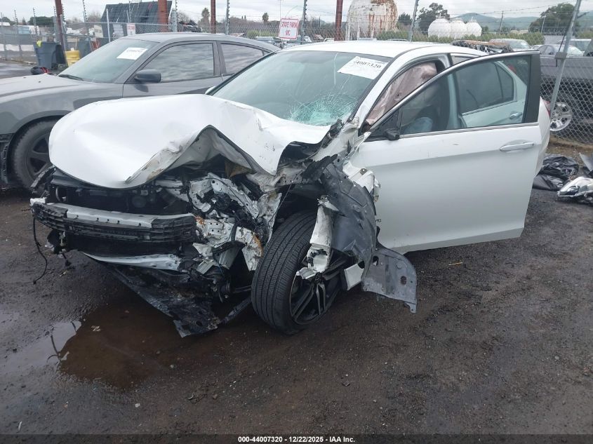 2017 Honda Accord Sport Se VIN: 1HGCR2F11HA206840 Lot: 44007320