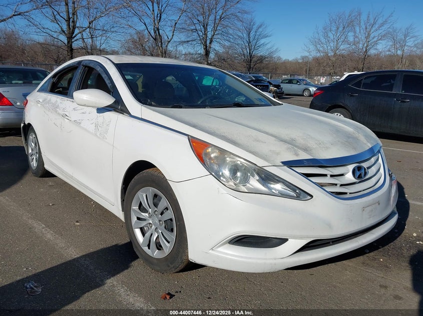 2011 HYUNDAI SONATA GLS
