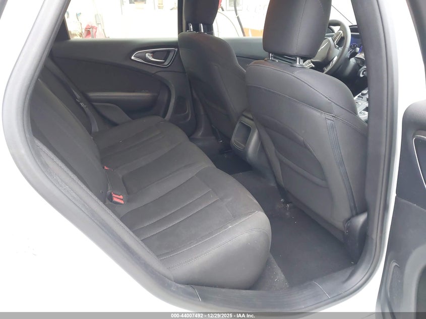 2015 Chrysler 200 2.4 Limited Other Lot 111044007492 Vin 1C3CCCAB6FN715306