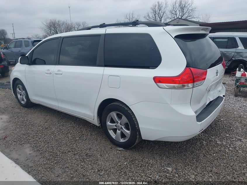 2012 Toyota Sienna 3.5 Le V6 8 Passenger white Lot 111044007523 Vin 5TDKK3DC9CS260732