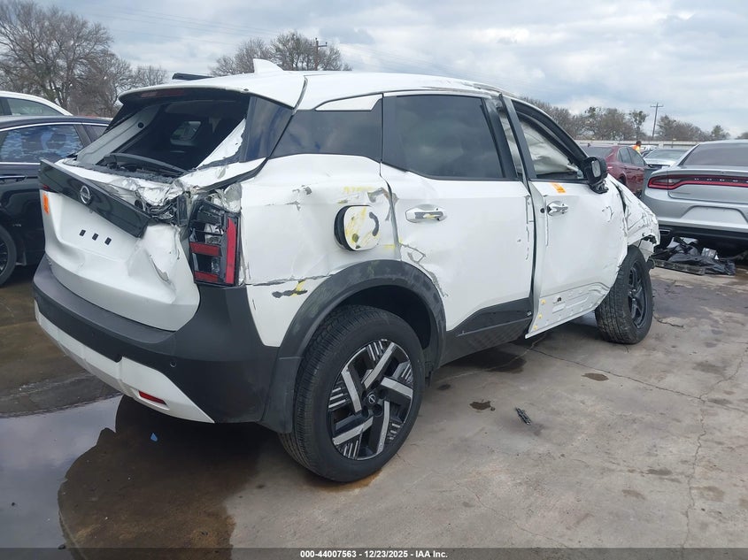 2025 Nissan Kicks Sv Fwd