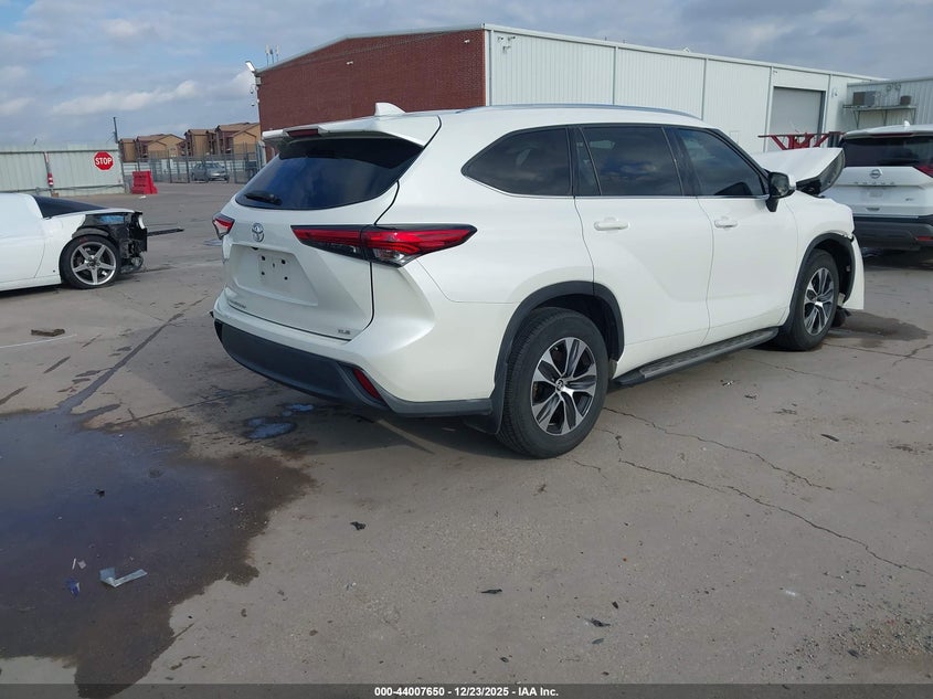2021 Toyota Highlander Xle