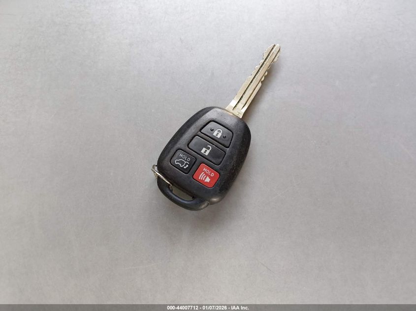 2017 Toyota Rav4 Xle VIN: JTMWFREV8HJ711159 Lot: 44007712