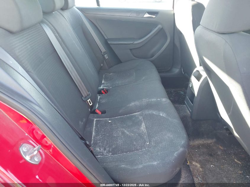 2015 Volkswagen Jetta 2.0L S VIN: 3VW2K7AJ7FM304044 Lot: 44007749