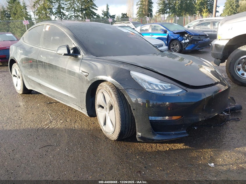 5YJ3E1EA6JF043489 2018 Tesla Model 3 Long Range/Mid Range auction photo 1