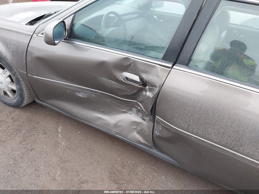 2003 Cadillac Deville Standard VIN: 1G6KD54Y13U238000 Lot: 44008161