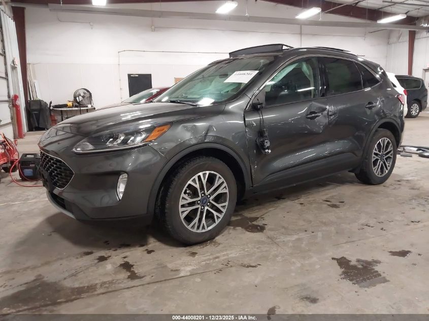 2020 Ford Escape Sel