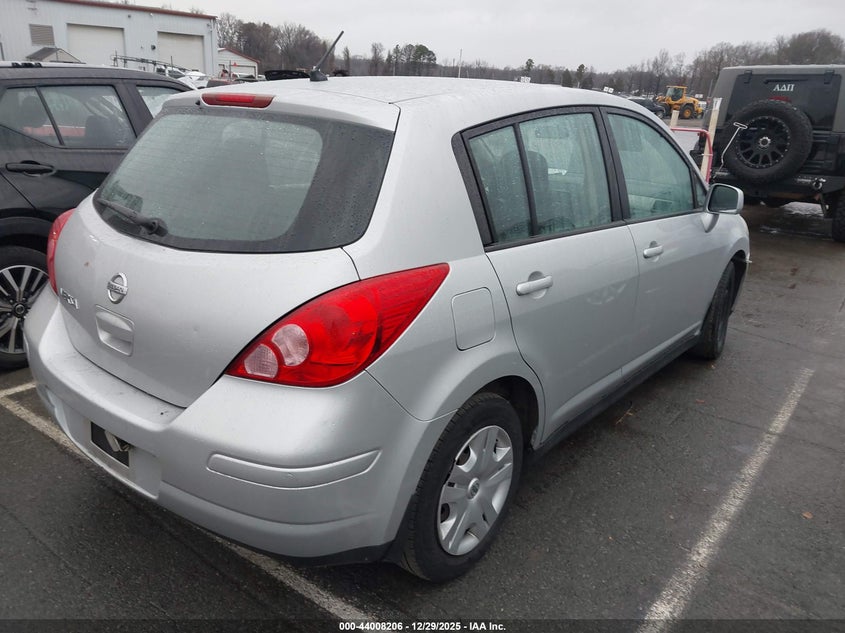 2012 Nissan Versa 1.8 S