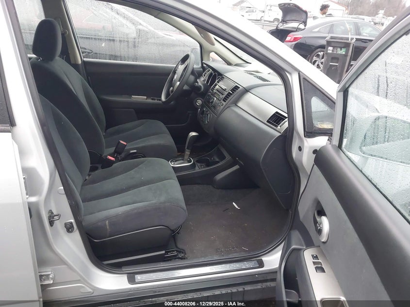 2012 Nissan Versa 1.8 S