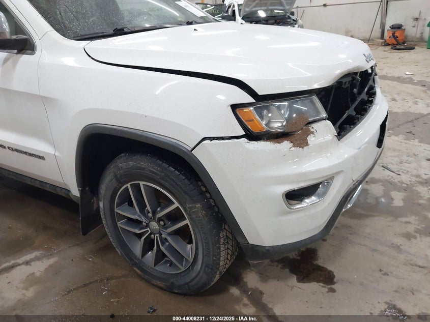 VIN 1C4RJFBG2JC331244 2018 JEEP GRAND CHEROKEE LIMITED 4X4