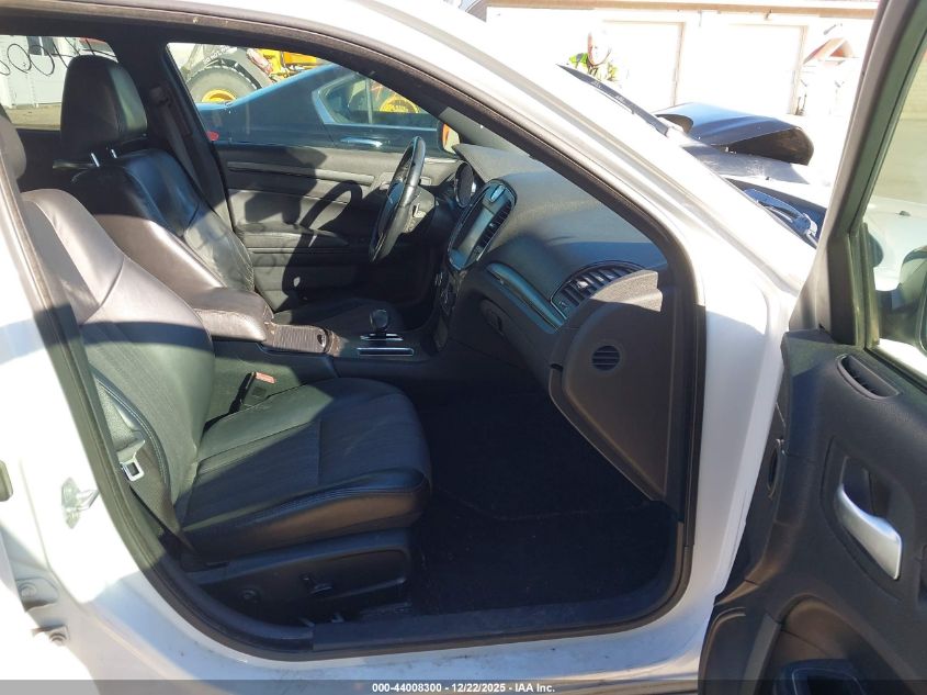 2013 Chrysler 300 300S Glacier VIN: 2C3CCAGG4DH590139 Lot: 44008300