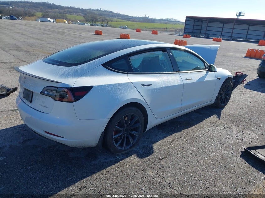 2022 Tesla Model 3 Long Range Dual Motor All-Wheel Drive