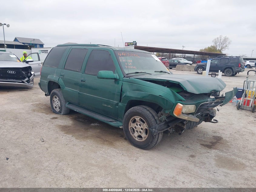 1GKEK13R4XR909448 1999 GMC Yukon Denali auction photo 1