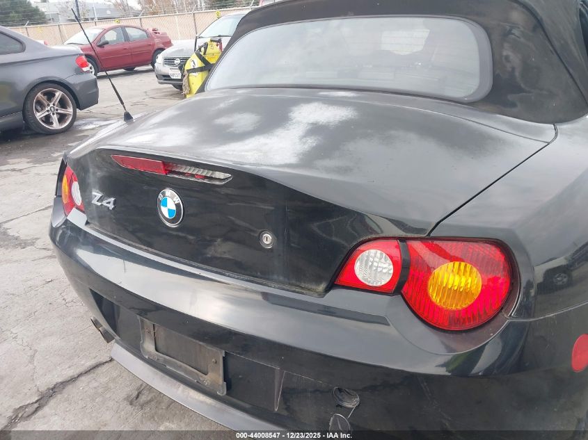 2004 BMW Z4 2.5I VIN: 4USBT33594LR67052 Lot: 44008547