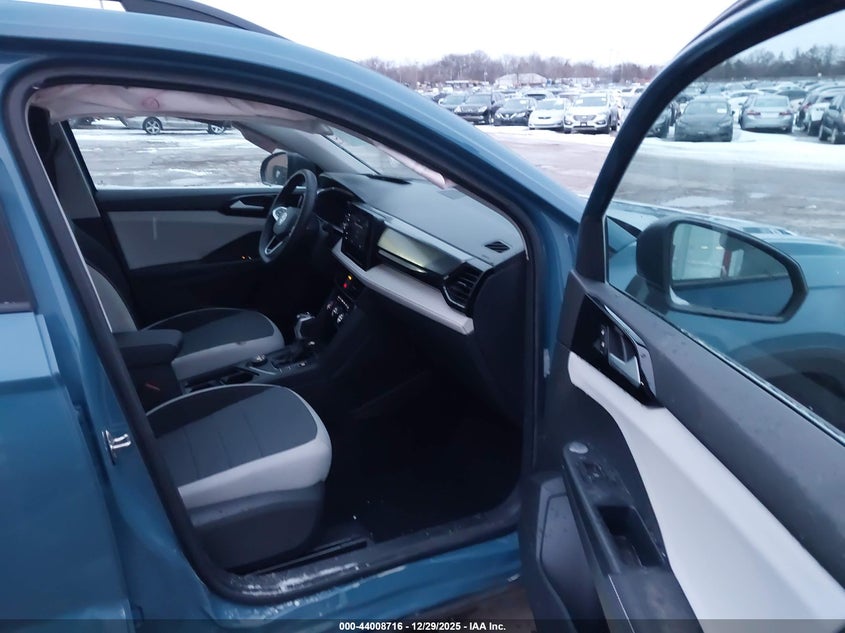 2025 Volkswagen Taos 1.5T S