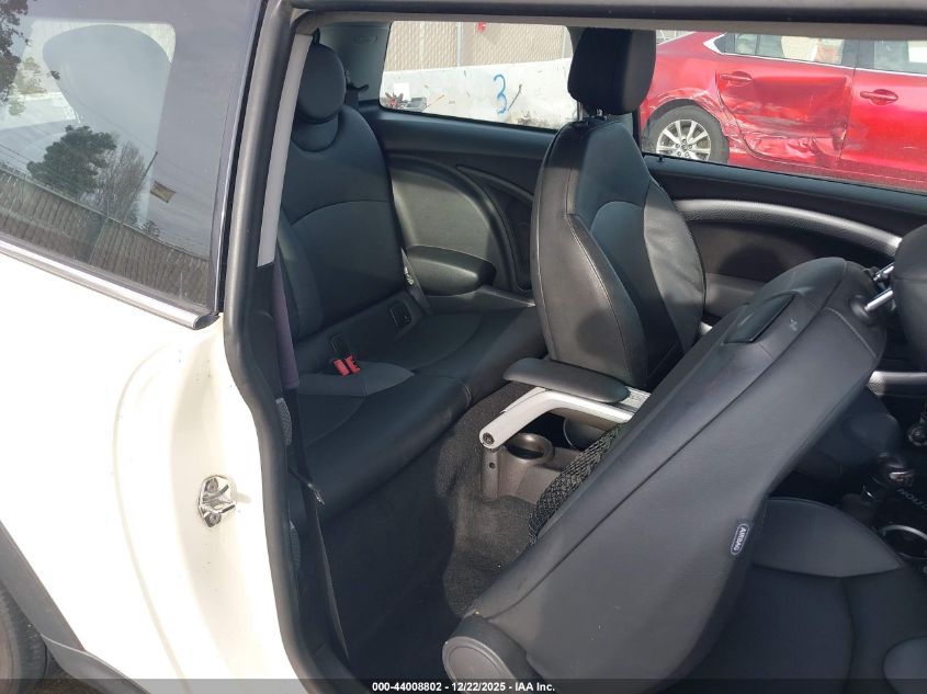 2009 Mini Cooper S VIN: WMWMF73549TW83149 Lot: 44008802